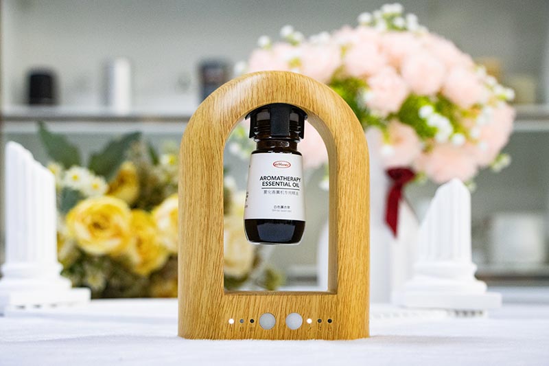 Stylish Wood Grain USB Essential Oil Diffuser with Mist Spray