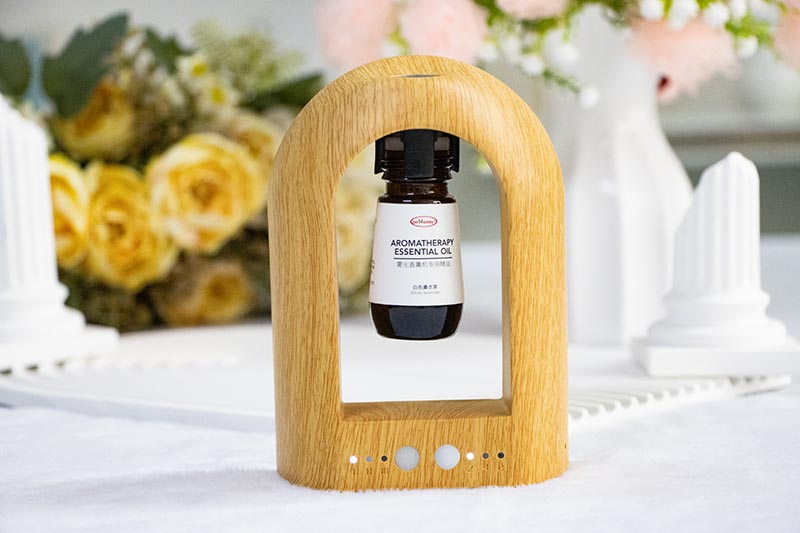 Stylish Wood Grain USB Essential Oil Diffuser with Mist Spray