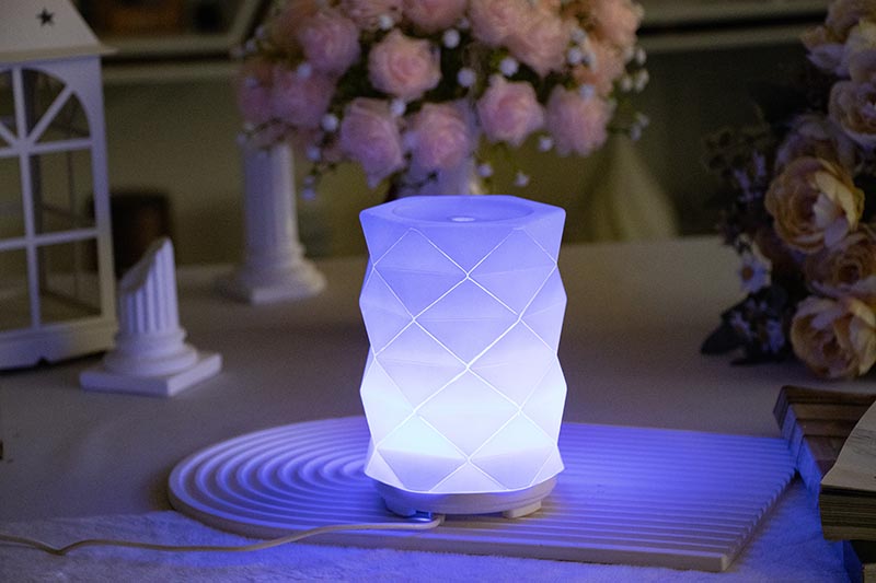 Electric Mist Aroma Diffuser with 3-Color LED Light