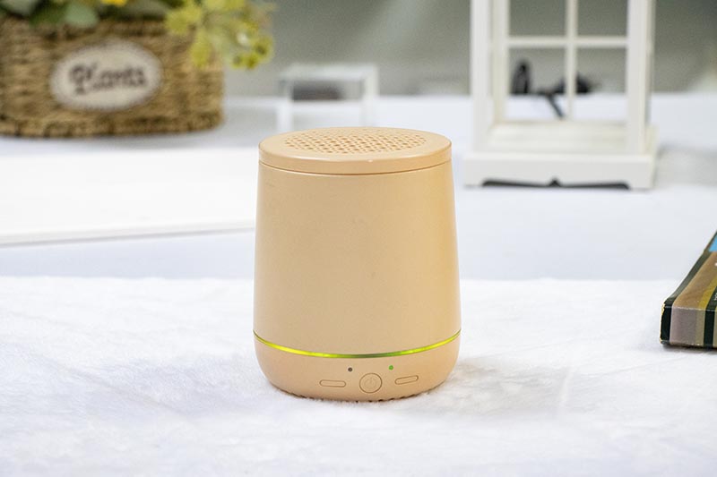 Aroma Diffuser with EVA Beads & 3-Color LED Light Strip