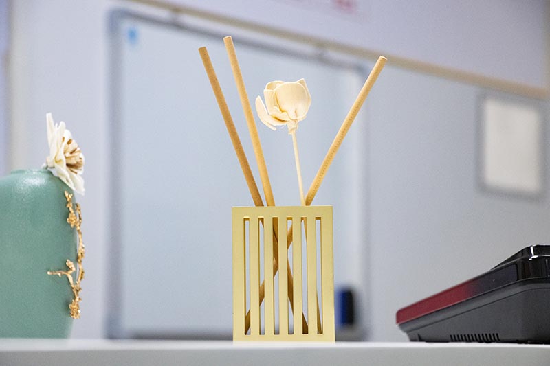 Luxury Gold Alloy Reed Diffuser Home Fragrance Decor