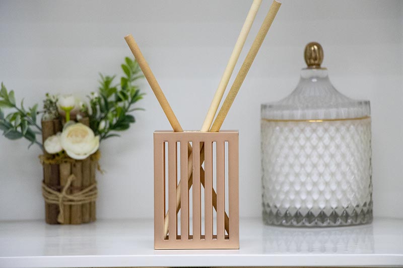 Rose Gold Metal Reed Diffuser for Stylish Home Decor