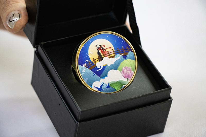 Luxury Chinese-Inspired Car Vent Clip Aroma Diffuser