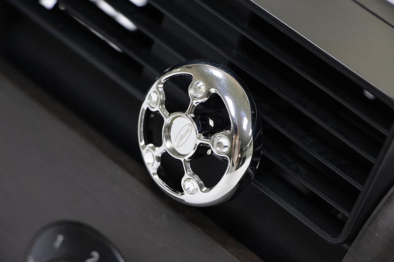 Luxury Silver Car Vent Diffuser with Sparkling Crystals