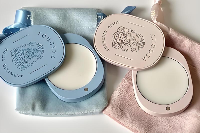 Stylish Women's Solid Perfume in Sleek Oval Design