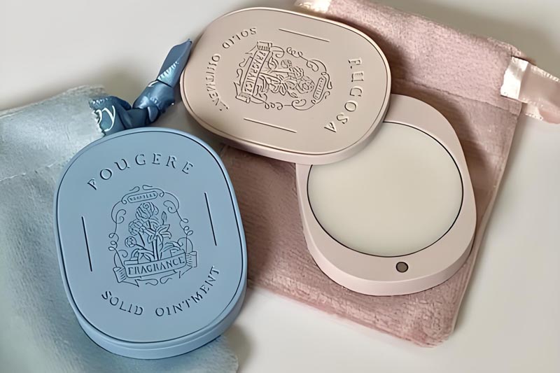 Stylish Women's Solid Perfume in Sleek Oval Design