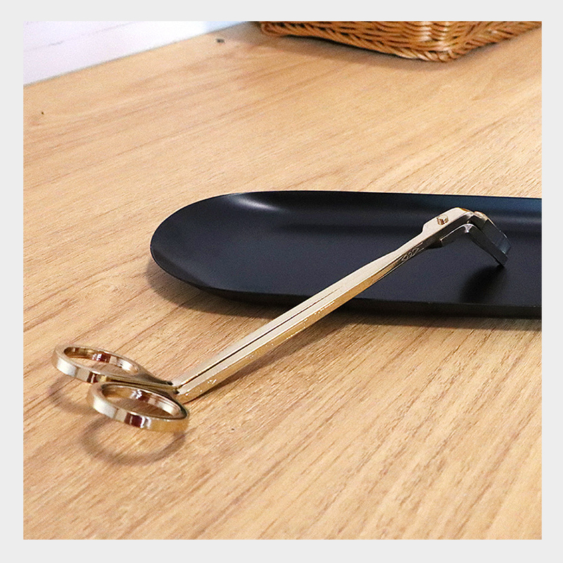 Metal Wick Trimmer Balancing Function with Elegant Design