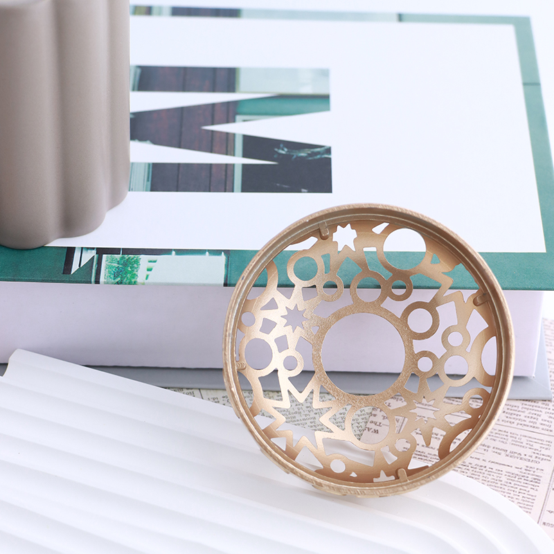 Decorative Metal Candle Lid &ndash; Fits Glass or Tin Jars