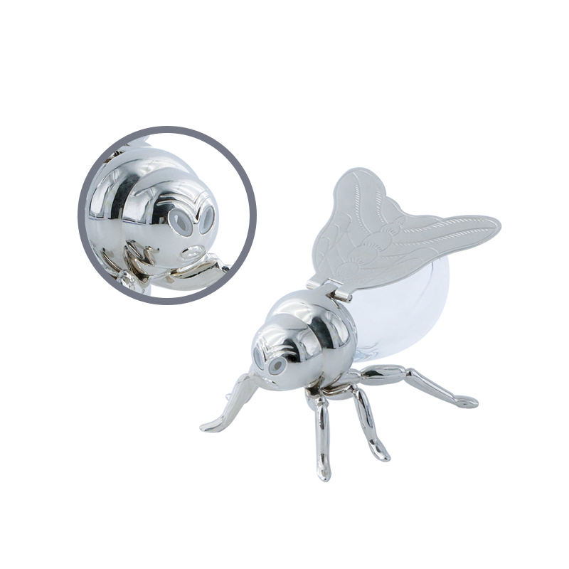 Whimsical Cicada Salt & Pepper Shaker for Fun Dining