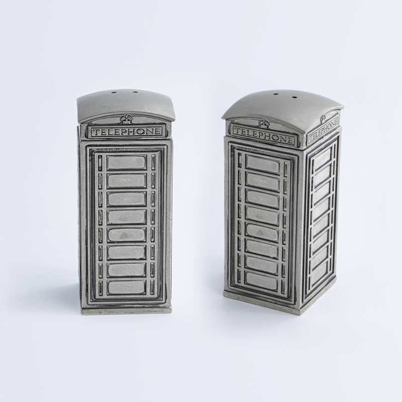 Stylish Building Salt & Pepper Shaker &ndash; Home & Camping